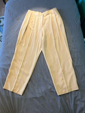Women’s Pleated Dress Pants in Pastel Yellow